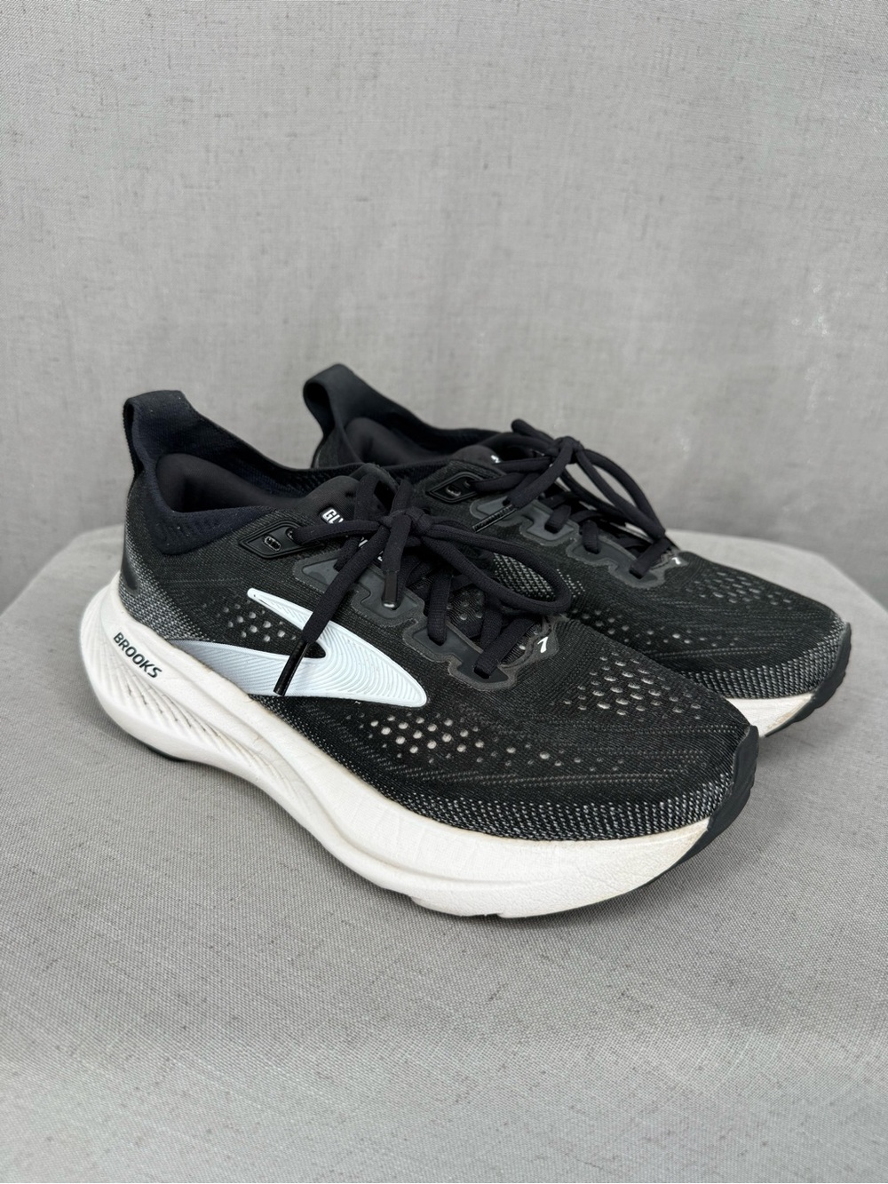 Brooks Glycerin GTS 23 Running Shoes Womens Sz 7 Sneakers Athletic Walking
